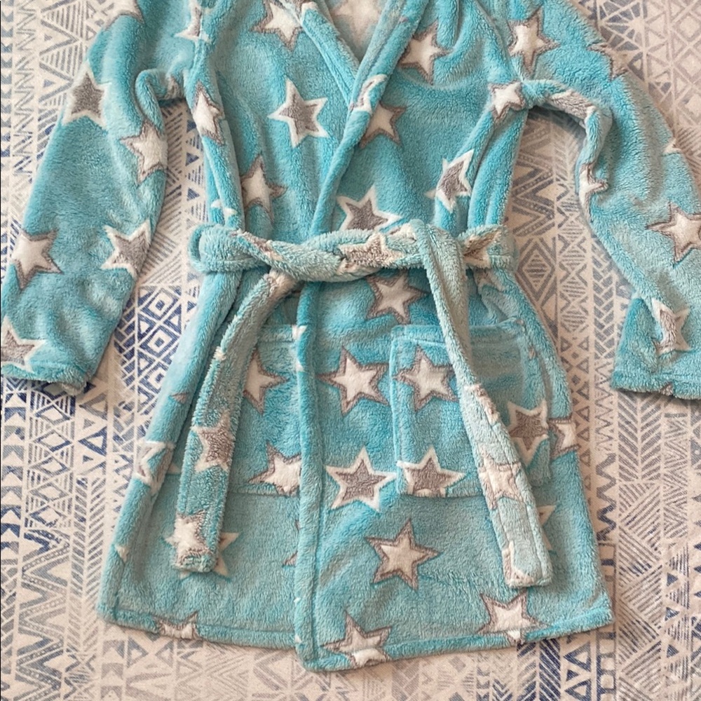 Jenni Plush Star Robe with Hood - Picture 3 of 7